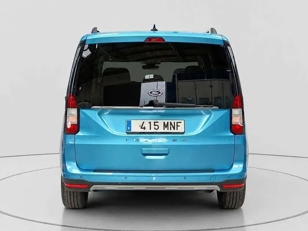 Usado Ford Tourneo Connect Active 122 CV (89 kW) 2024 Azul Monovolumen