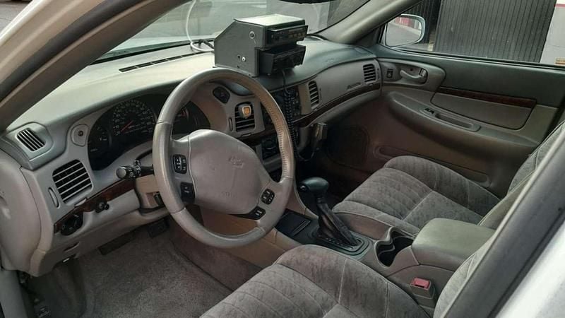 Usado Chevrolet Malibu 170 CV (125 kW) 2000 Blanco Berlina