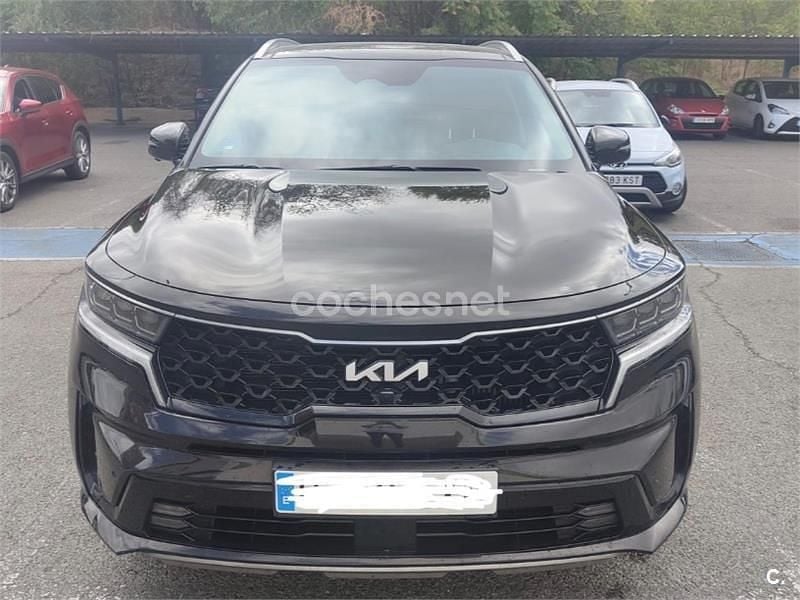 Marrón Usado 2022 Kia Sorento SUV | 38.000 € (Precio justo) - Imagen 1/4
