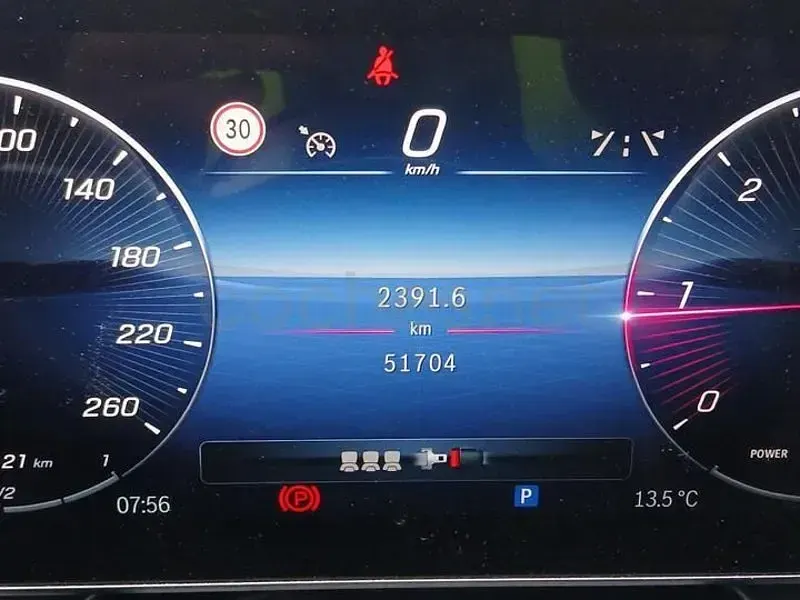 Usado Mercedes GLC220 197 CV (144 kW) 2024 Azul SUV