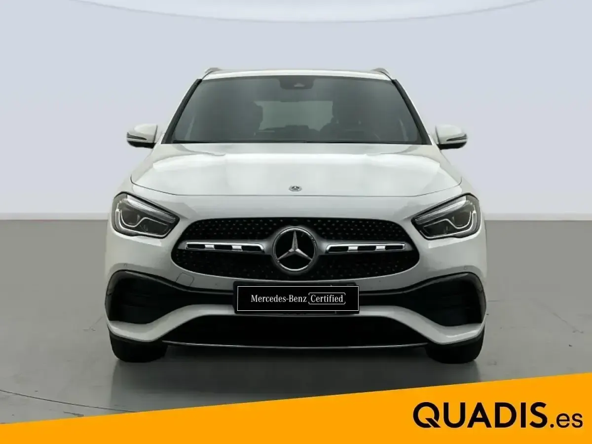 Usado Mercedes GLA220 190 CV (139 kW) 2023 Blanco SUV
