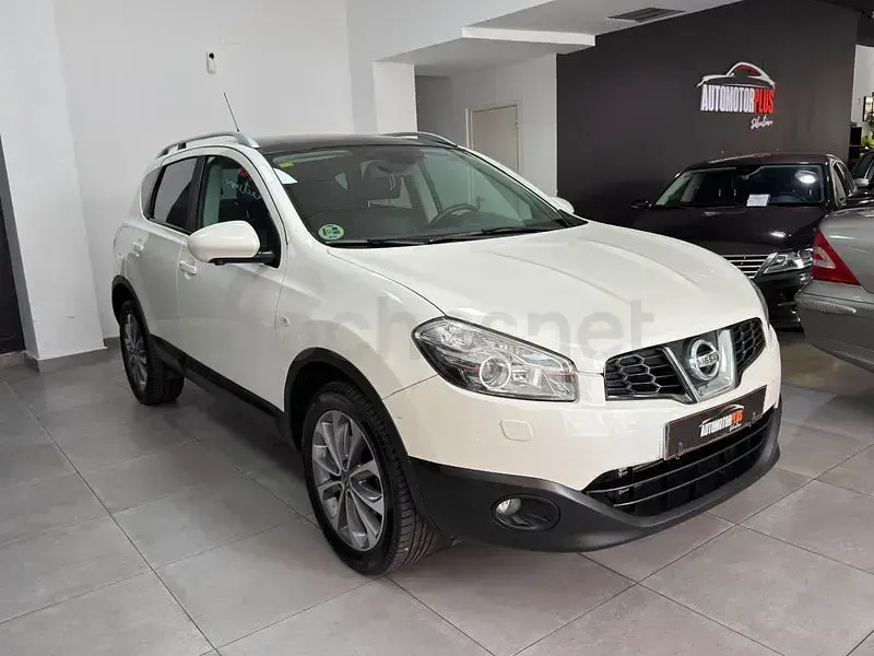 Usado Nissan Qashqai Tekna 130 CV (95 kW) 2013 Blanco SUV