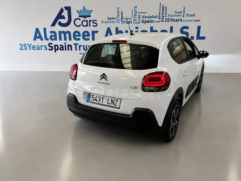 Usado Citroën C3 Feel 102 CV (75 kW) 2021 Blanco Utilitario