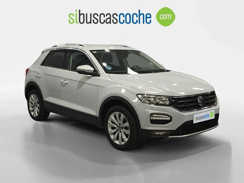Usado VW T-Roc Advance 150 CV (110 kW) 2021 Gris/plata SUV