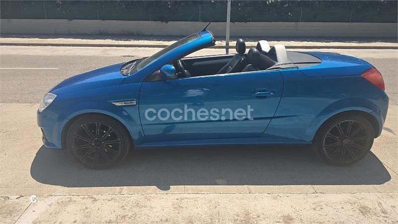 Azul Usado 2004 Opel Tigra Sport Descapotable | 3800 € (Precio justo) - Imagen 1/4