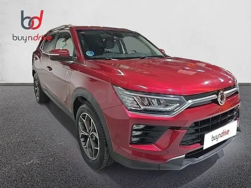 Usado SsangYong Korando 149 CV (109 kW) 2021 Rojo SUV