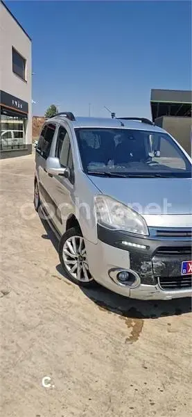 Usado Citroën Berlingo 112 CV (82 kW) 2013 Gris / plata Monovolumen
