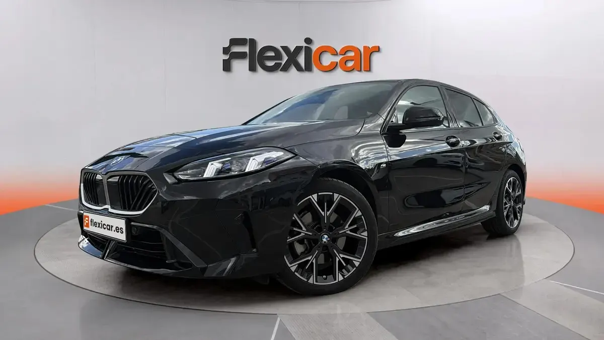 Usado BMW 120 163 CV (119 kW) 2025 Negro Utilitario
