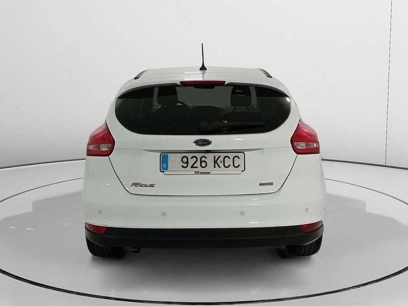 Usado Ford Focus Titanium 125 CV (91 kW) 2017 Blanco Utilitario