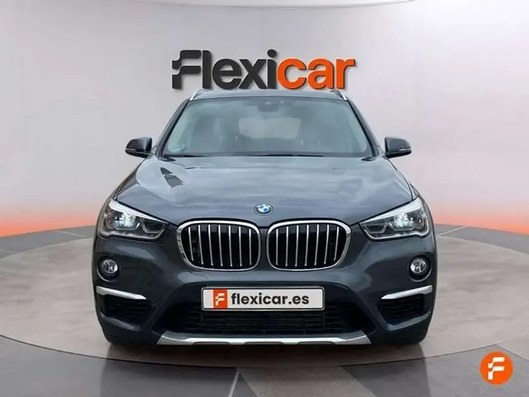 Usado BMW X1 231 CV (169 kW) 2018 Gris SUV