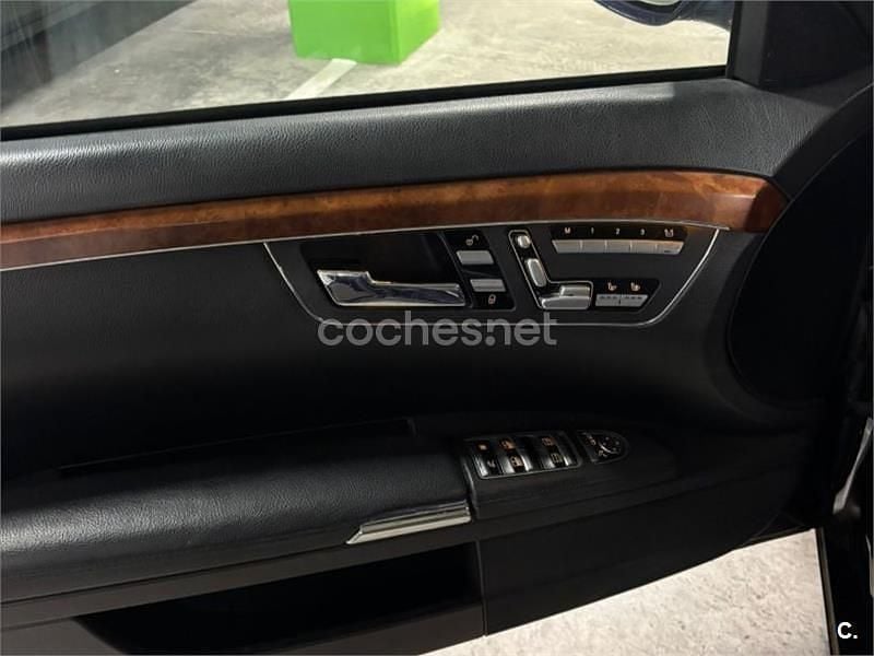 Usado Mercedes S500 388 CV (285 kW) 2007 Azul Berlina