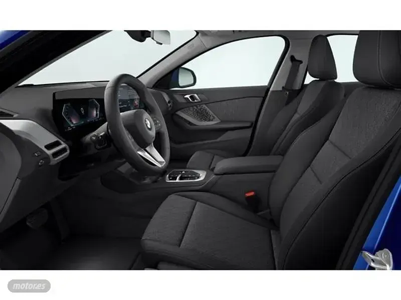 Usado BMW 120 M Sport 163 CV (119 kW) 2025 Azul Utilitario