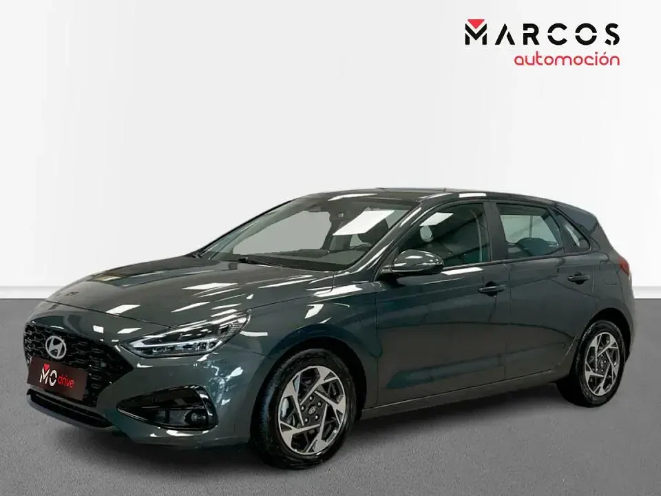 Usado Hyundai i30 100 CV (73 kW) 2024