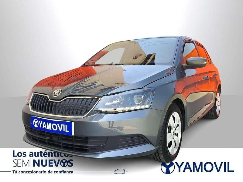 Gris Usado 2016 Skoda Fabia Ambition Utilitario | 8980 € (Precio justo) - Imagen 1/4