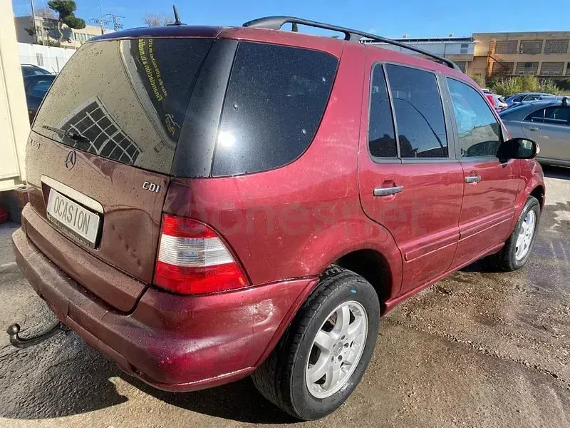Usado Mercedes ML400 250 CV (183 kW) 2002 Granate SUV