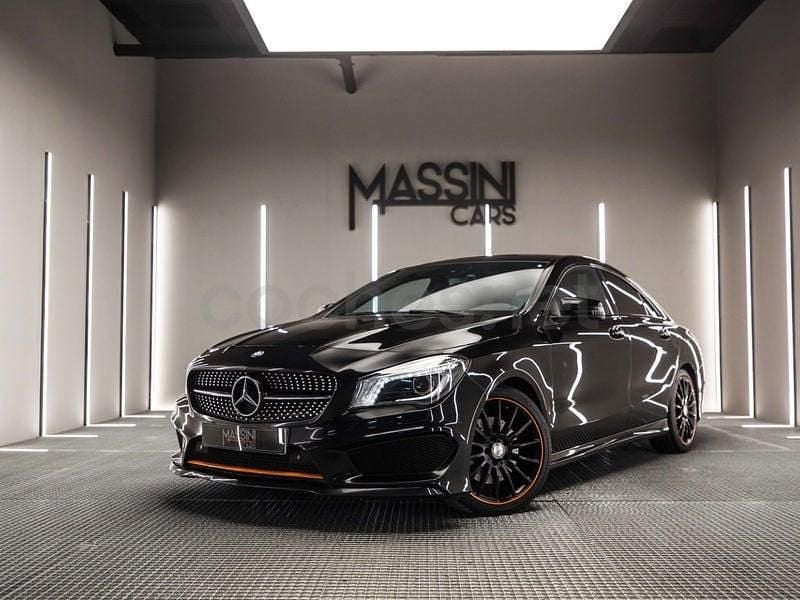 Usado Mercedes CLA250 OrangeArt Edition 211 CV (155 kW) 2015 Negro Berlina