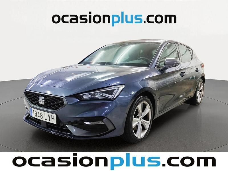 Käytetty Seat Leon FR 150 HP (110 kW) 2022 Viistoperä