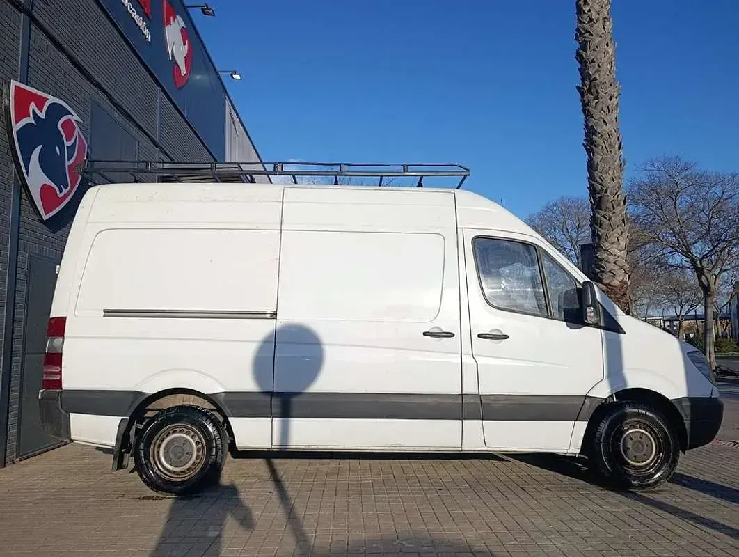 Usado Mercedes Sprinter 128 CV (94 kW) 2010 Blanco Van