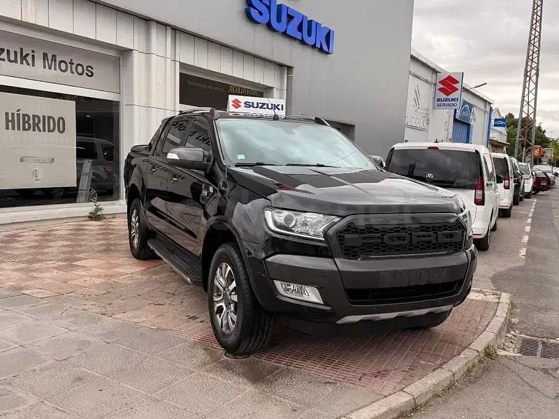 Usado Ford Ranger Wildtrack 200 CV (147 kW) 2019 Gris / plata Pickup/Camioneta