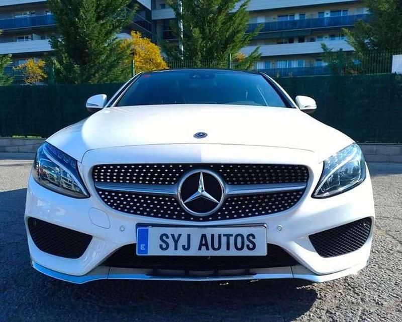 Usado Mercedes 220 170 CV (125 kW) 2017 Blanco Coupe