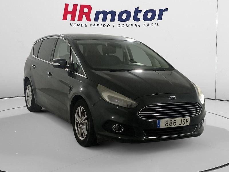 Usado Ford S-MAX Titanium S 151 CV (111 kW) 2016 Gris Monovolumen