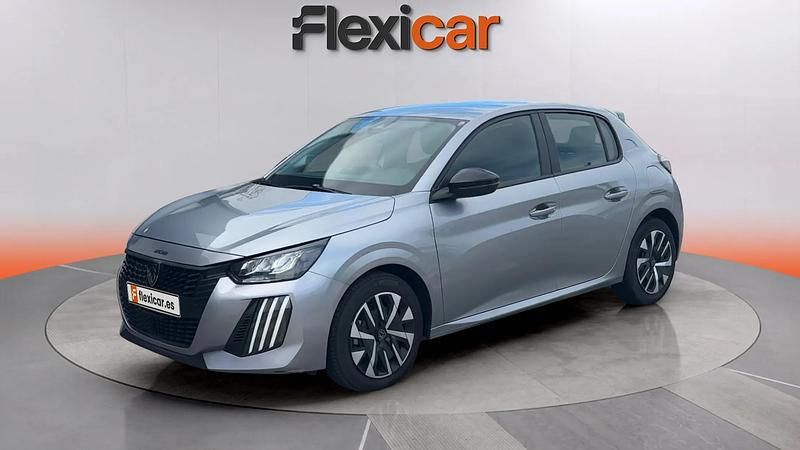 Usado Peugeot 208 Active 102 CV (75 kW) 2024 Gris Utilitario