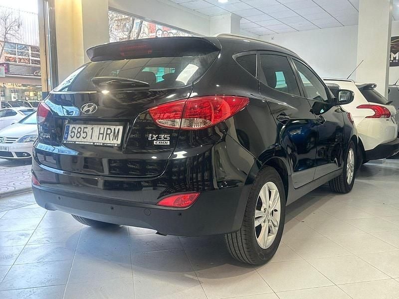 Usado Hyundai ix35 115 CV (84 kW) 2013 Negro SUV