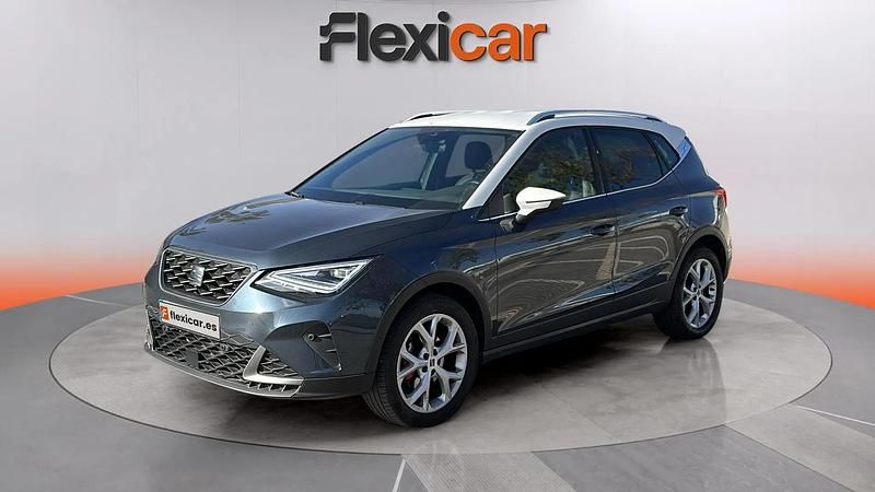 Usado Seat Arona FR 150 CV (110 kW) 2023 Azul SUV