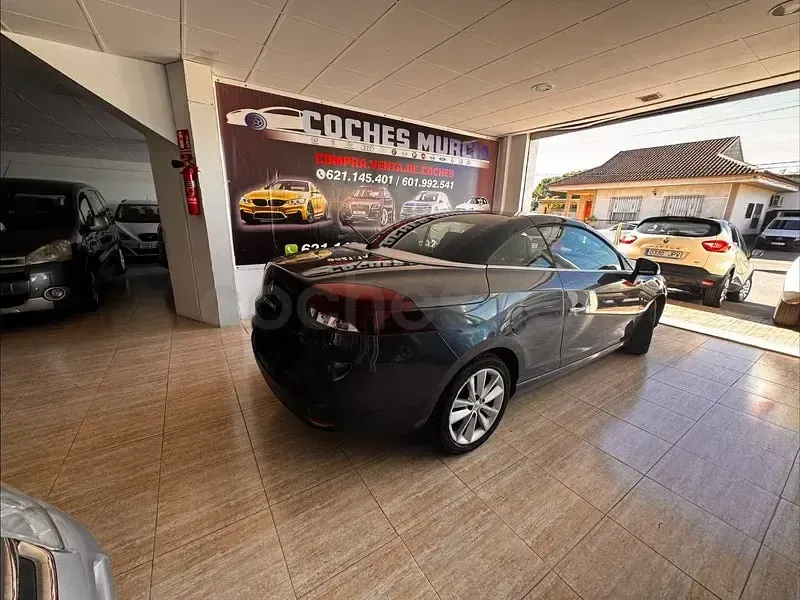 Usado Renault Mégane Cabriolet Dynamique 130 CV (95 kW) 2011 Negro Descapotable