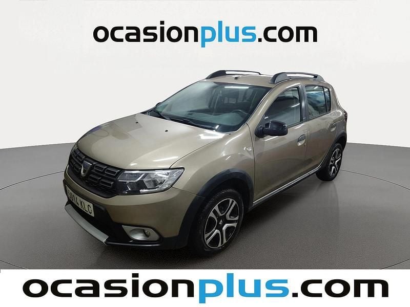 Usado Dacia Sandero Stepway 90 CV (66 kW) 2018 Beige Utilitario