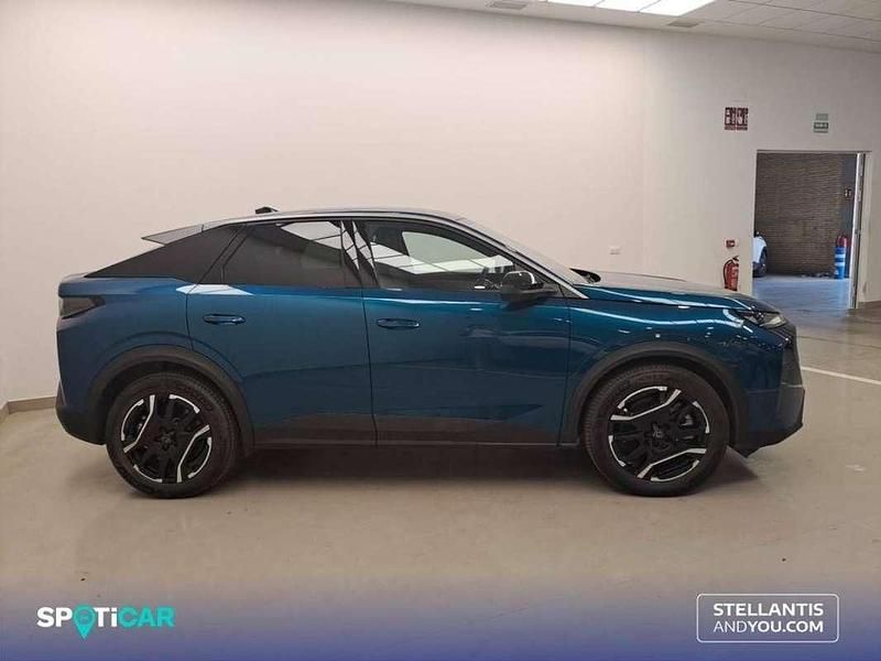 Usado Peugeot e-3008 Allure 158 kW (216 CV) 2024 Azul SUV