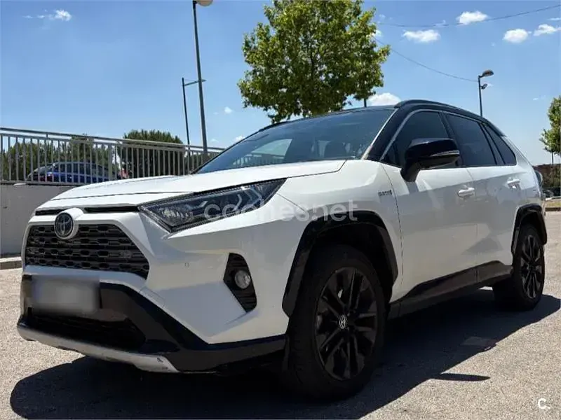 Usado Toyota RAV4 Hybrid Advance 218 CV (160 kW) 2021 Blanco SUV