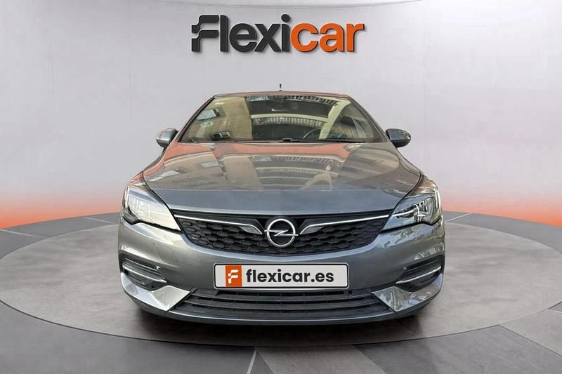 Usado Opel Astra 110 CV (80 kW) 2020 Gris Berlina