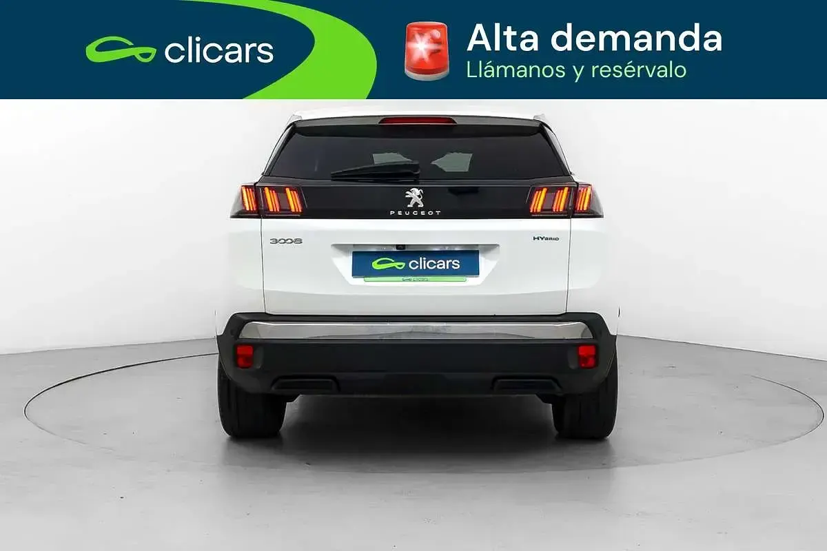 Usado Peugeot 3008 Allure 179 CV (131 kW) 2023 Blanco SUV