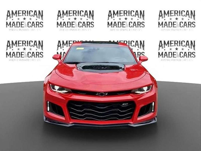 Usado Chevrolet Camaro ZL1 650 CV (478 kW) 2023 Rojo Coupe
