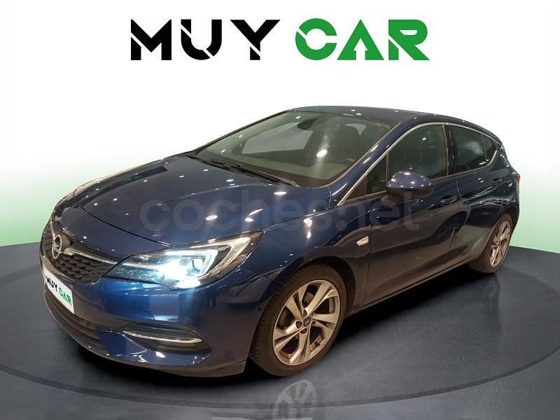 Usado Opel Astra Elegance 145 CV (106 kW) 2019 Azul Berlina