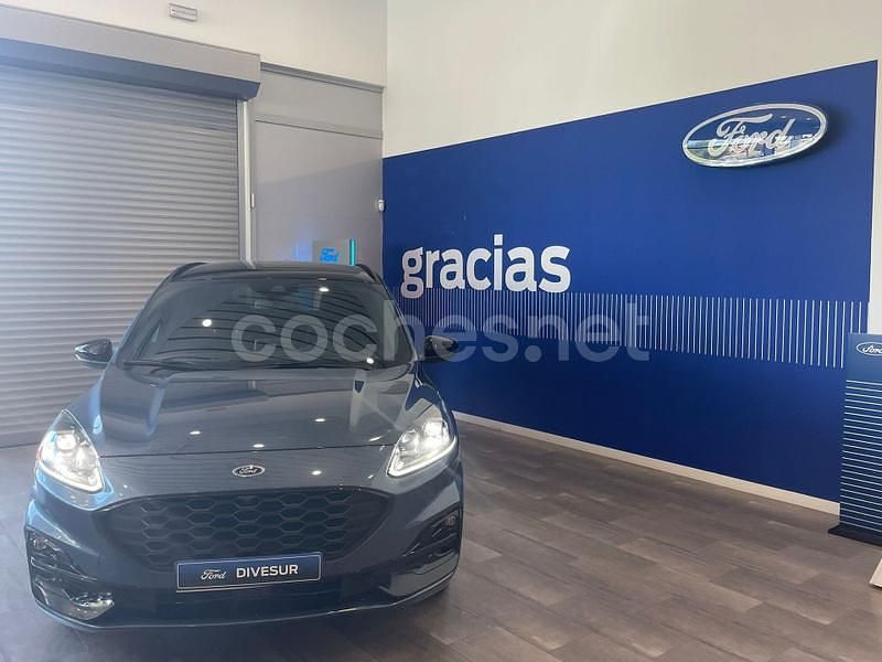 Azul Usado 2023 Ford Kuga ST-Line X SUV | 29.300 € (Un poco caro) - Imagen 1/4