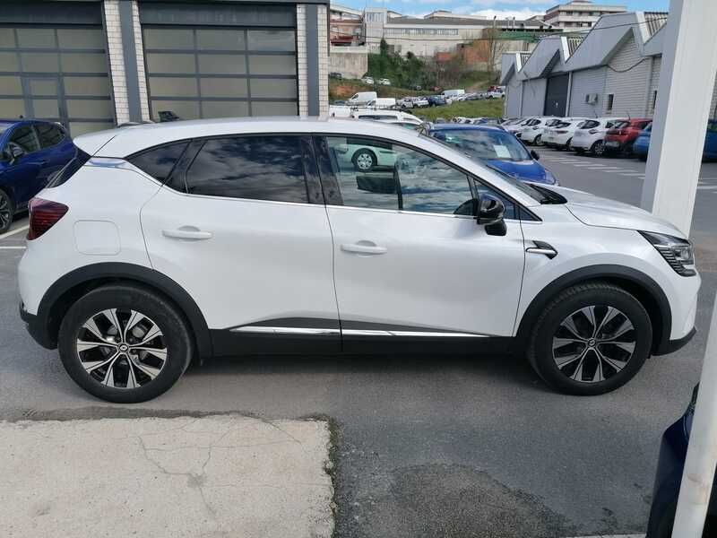 Usado Renault Captur Techno 90 CV (66 kW) 2023 Blanco SUV