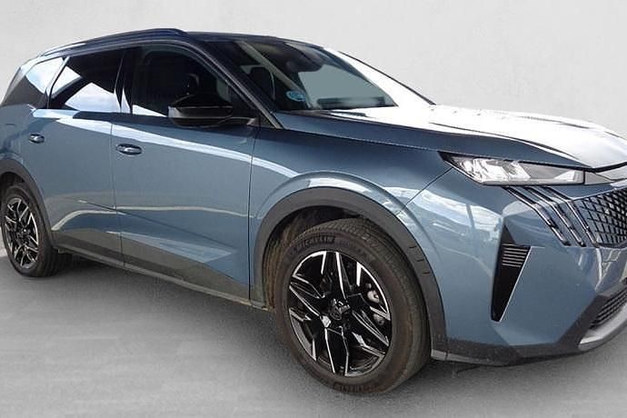 Usado Peugeot 5008 Allure 145 CV (106 kW) 2025 SUV