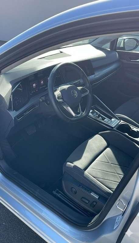 Usado VW Golf VIII Style 204 CV (150 kW) 2024 Plateado Berlina