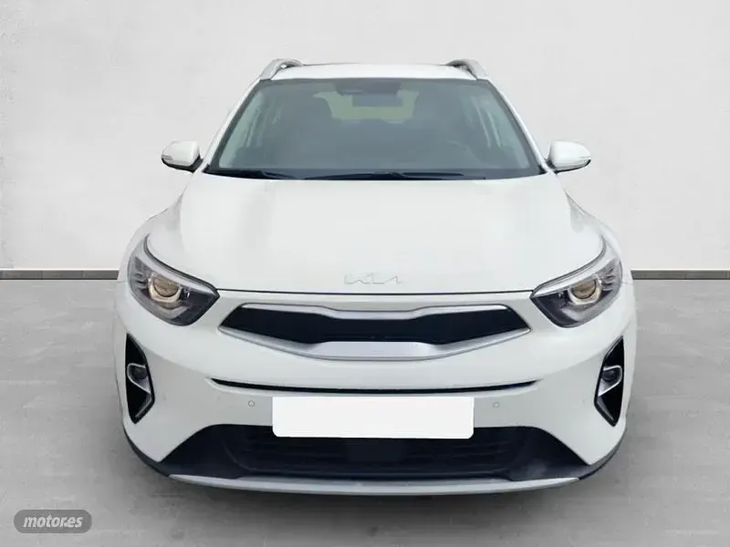 Usado Kia Stonic 84 CV (61 kW) 2022 SUV