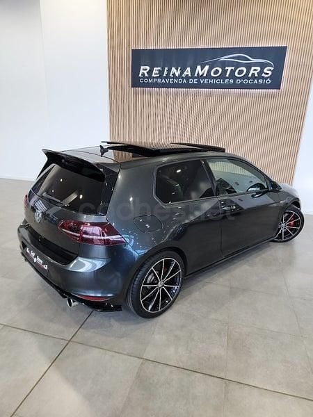Usado VW Golf VII GTI Clubsport 265 CV (194 kW) 2016 Gris / plata Berlina