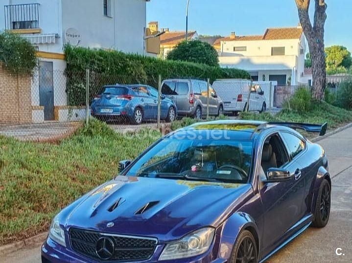 Usado Mercedes C220 170 CV (125 kW) 2012 Azul Coupe