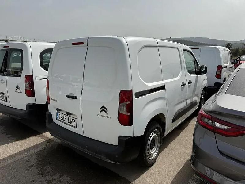 Usado Citroën Berlingo 102 HP (75 kW) 2021 Branco Monovolume