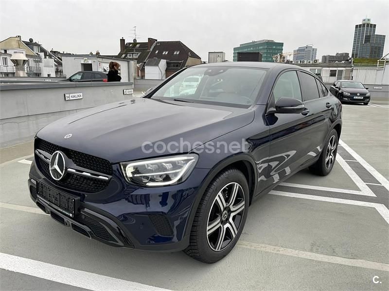 Azul Usado 2021 Mercedes GLC200 SUV | 51.000 € - Imagen 1/4