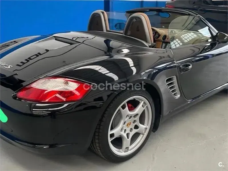 Usado Porsche Boxster 295 CV (216 kW) 2005 Negro Descapotable