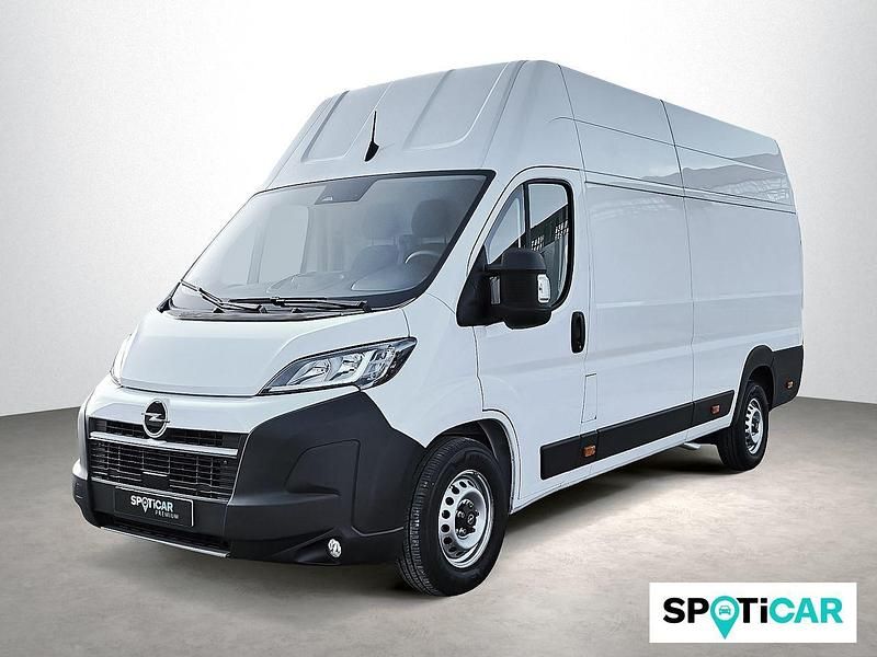 Usado Opel Movano 140 CV (102 kW) 2024 Blanco Berlina