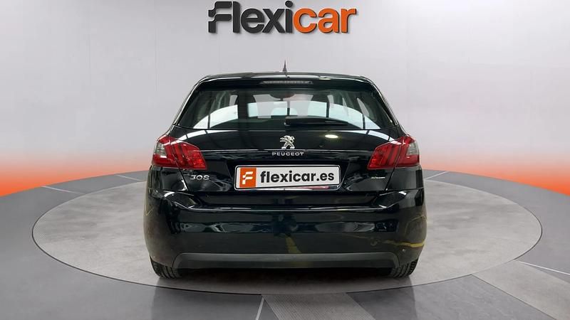 Usado Peugeot 308 Allure 101 CV (74 kW) 2019 Negro Berlina