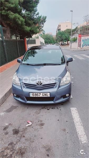 Gris / plata Usado 2009 Toyota Verso Live Monovolumen | 3999 € (Super precio) - Imagen 1/4