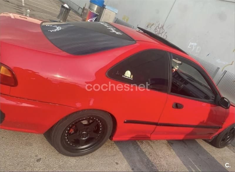 Usado Honda Civic 102 CV (75 kW) 1995 Rojo Coupe